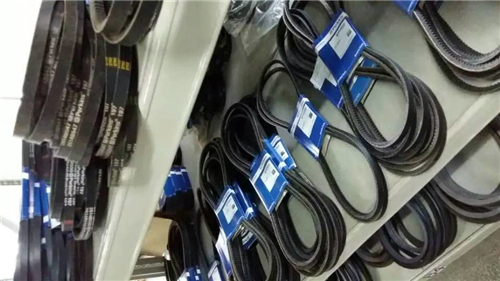 Perkins4008柴油發(fā)動機(jī)發(fā)電機(jī)SE152A/1搖臂室